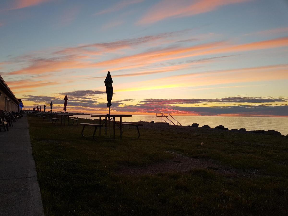 Manoir Sur Mer Sainte Anne-des-Chênes 외부 사진