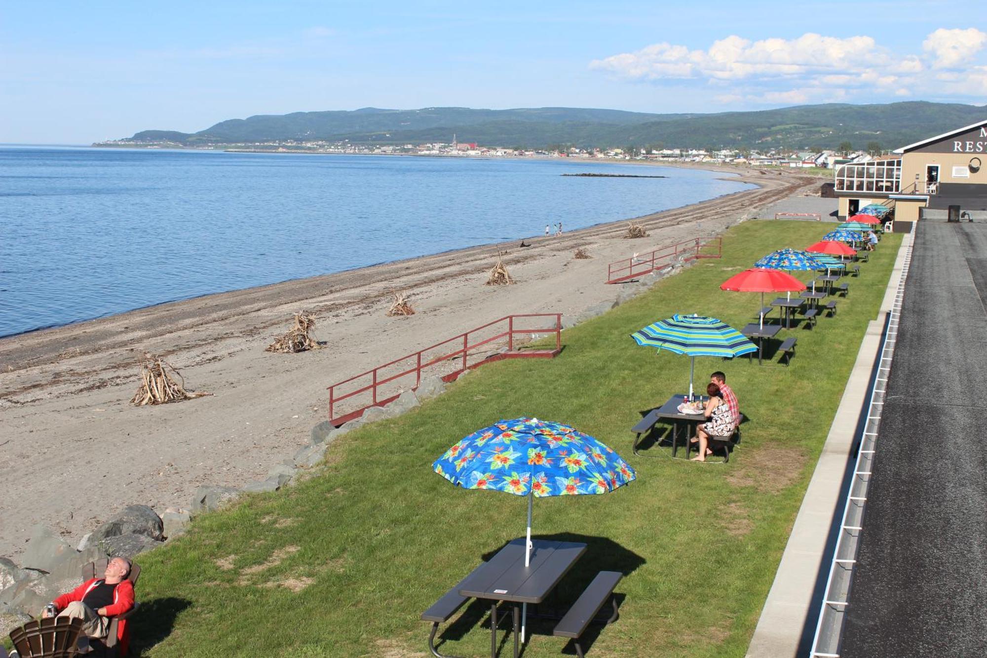Manoir Sur Mer Sainte Anne-des-Chênes 외부 사진